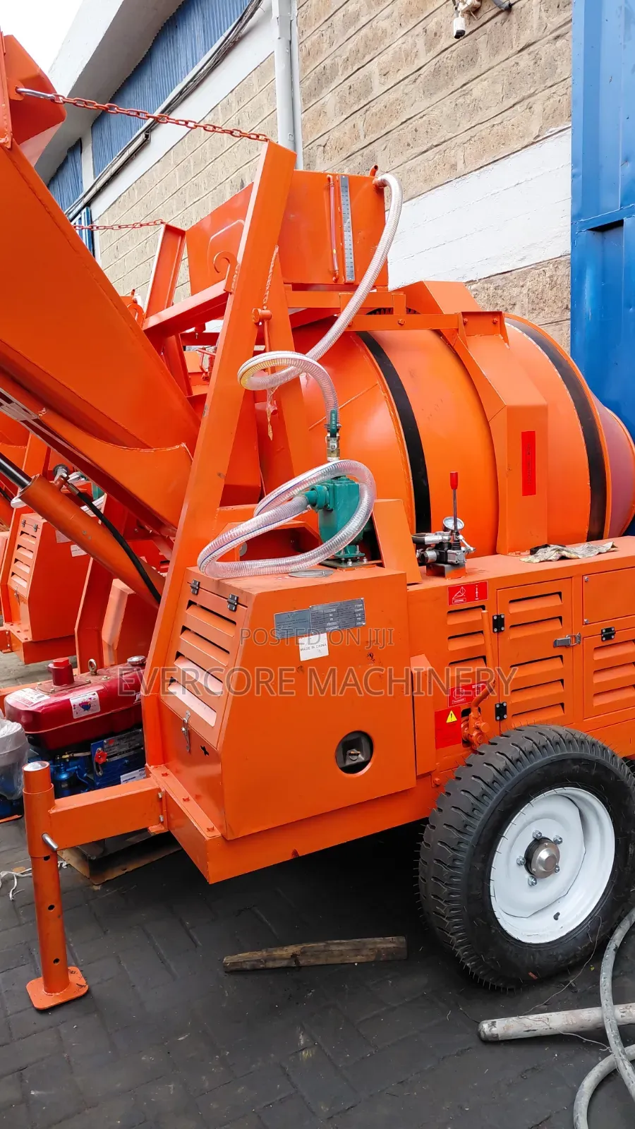 Commercial Concrete Selflloading Mixer Diesel Powered.