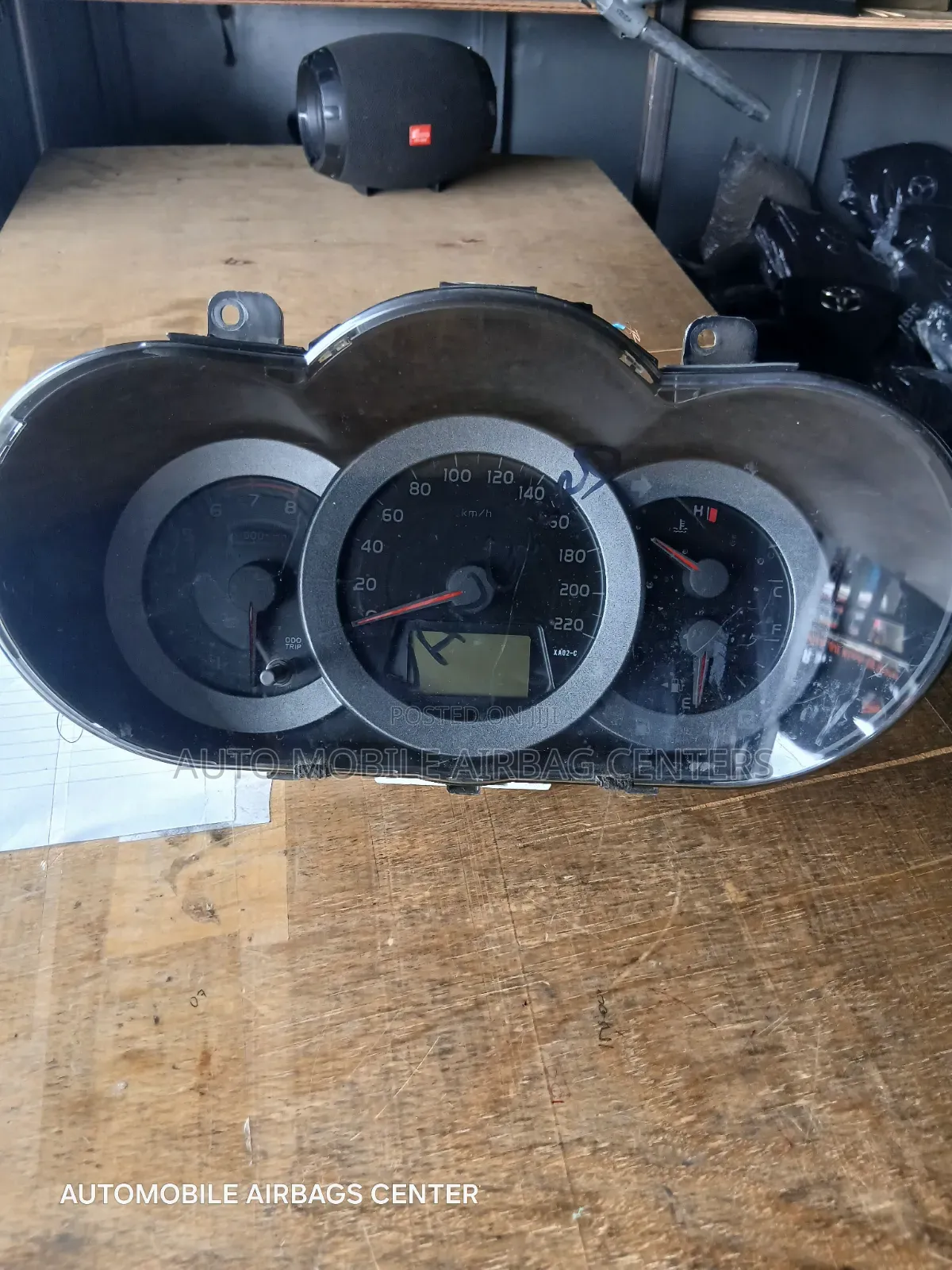 Vanguard/Rav 4 Speedometer Clock/ Cluster