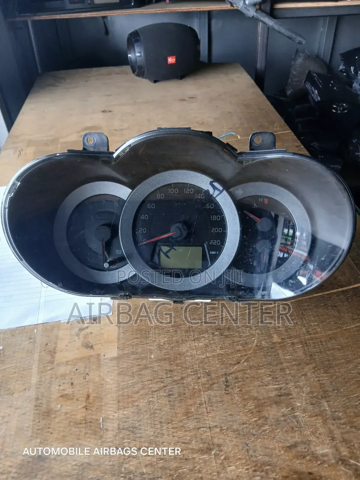 Vanguard/Rav 4 Speedometer Clock/ Cluster