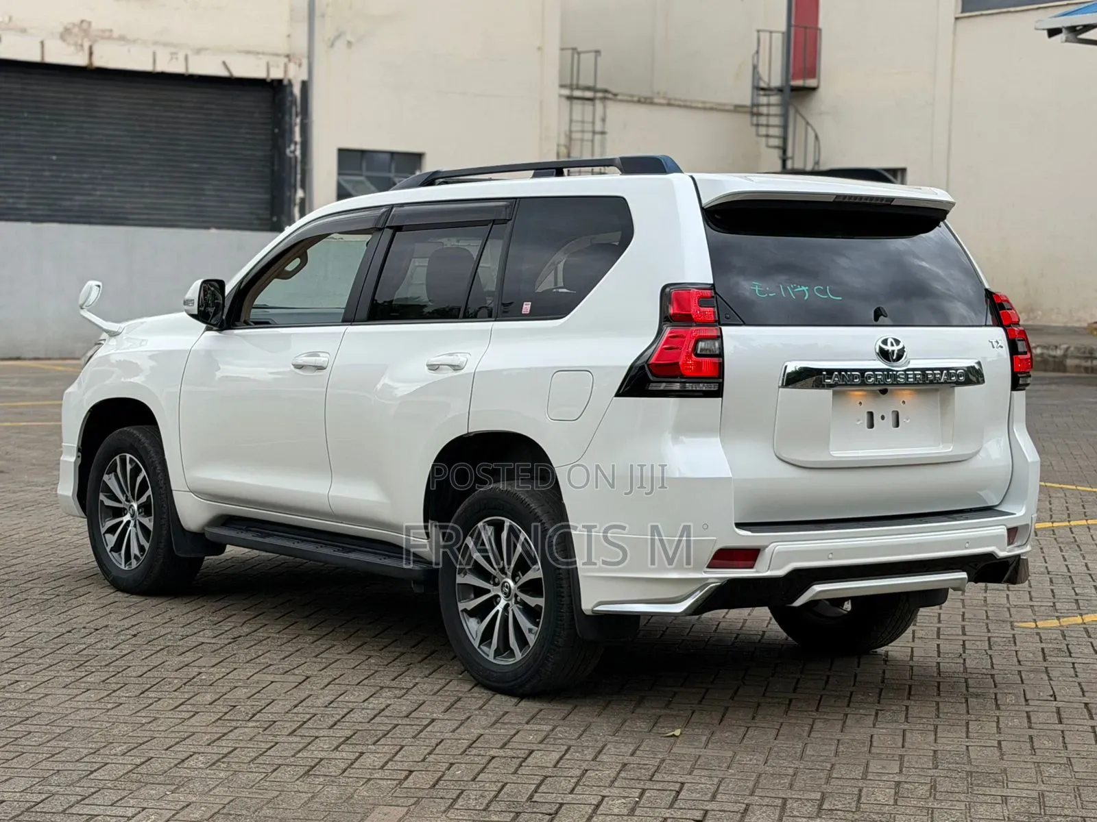 Toyota Land Cruiser Prado 2019 White