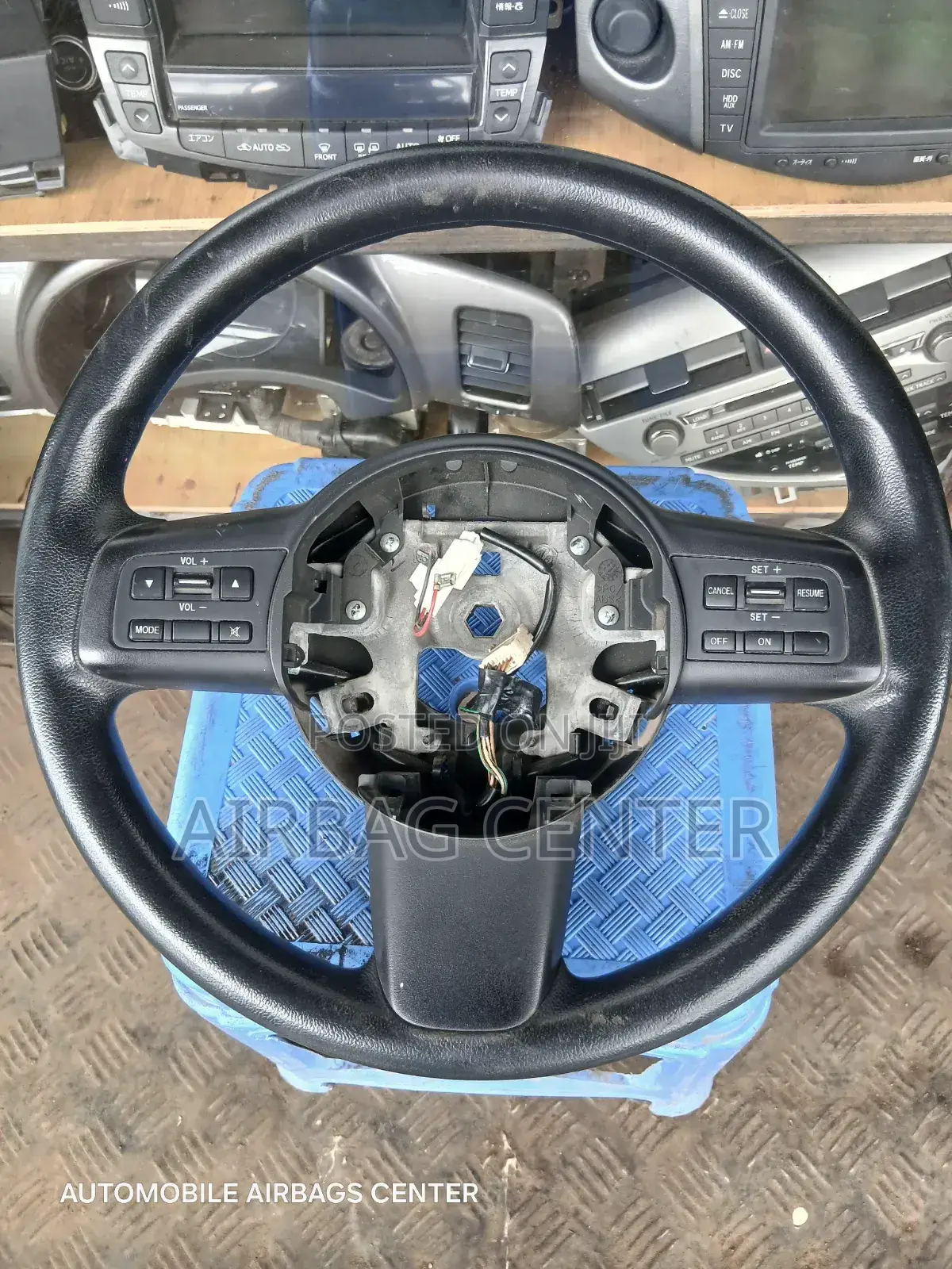 Mazda Demio Steering Wheel With Buttons