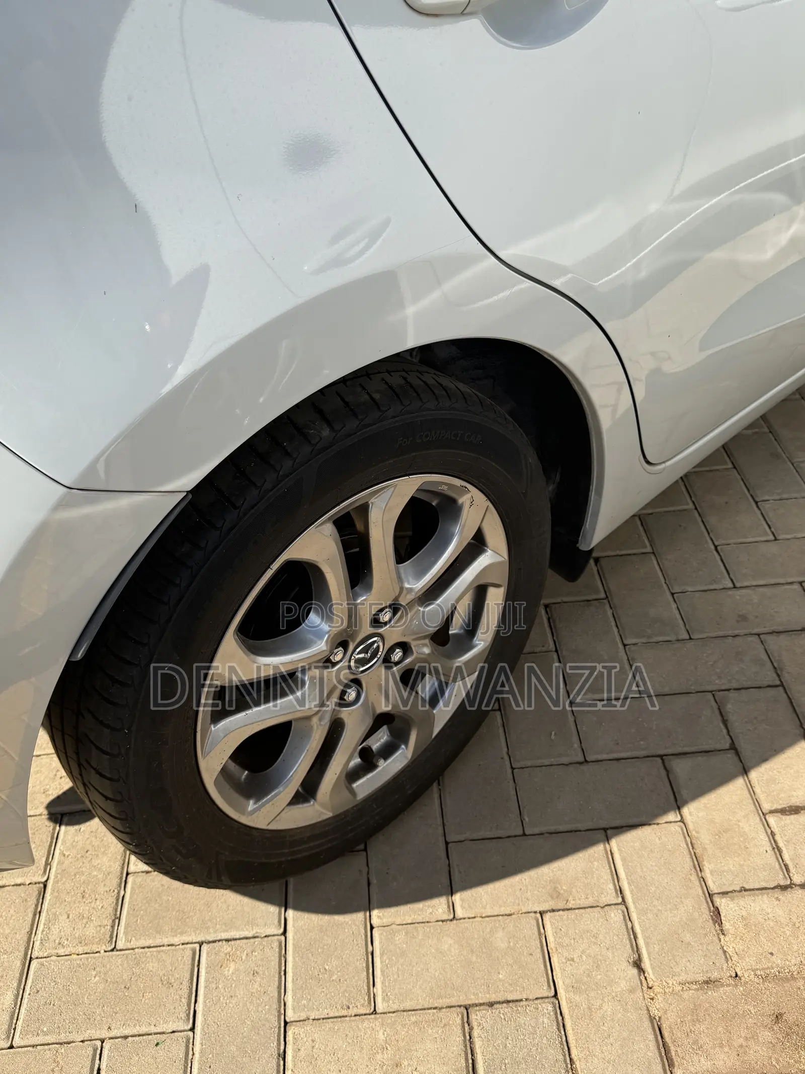 Mazda Demio 2019 Silver
