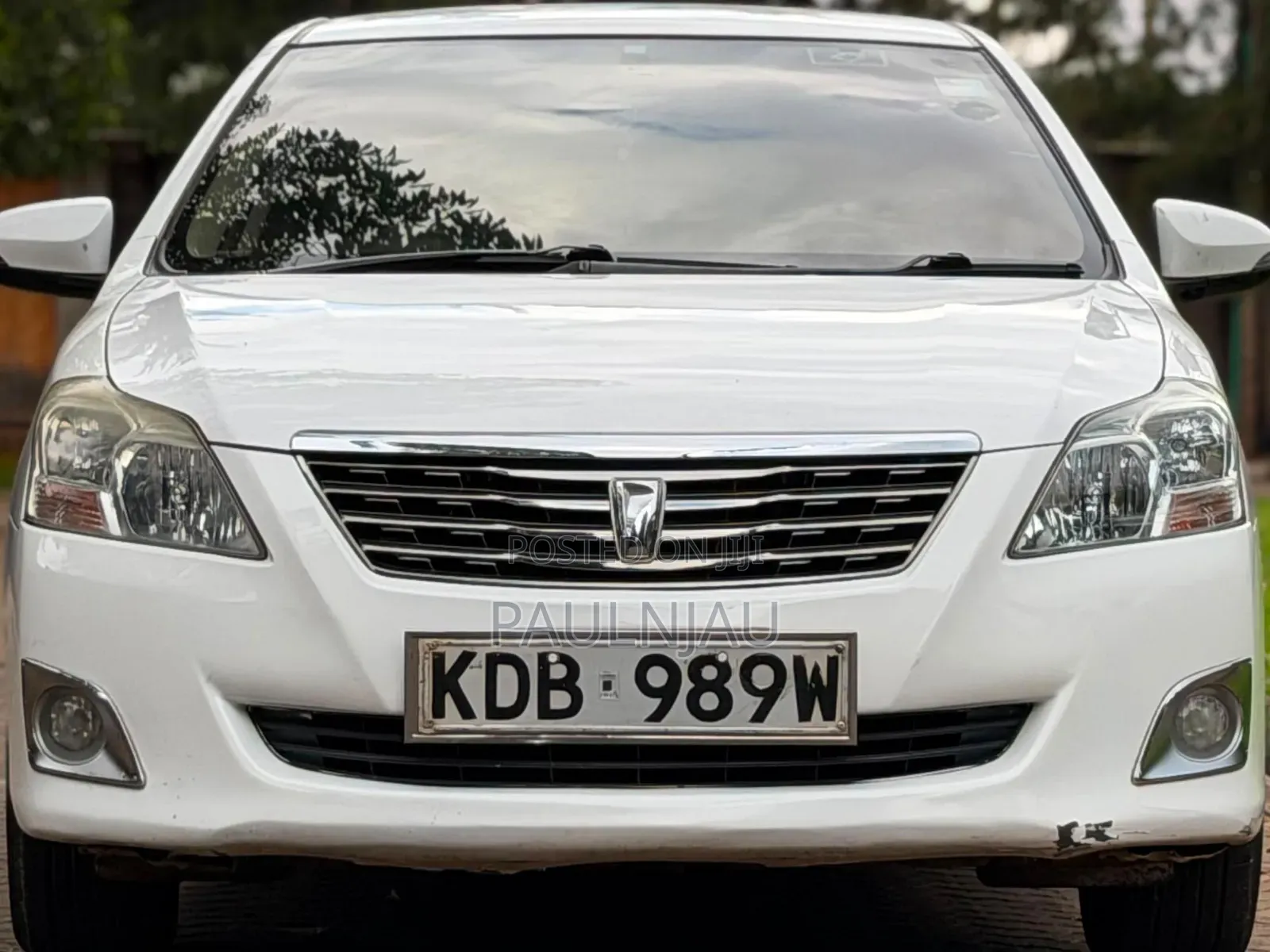 Toyota Premio 2013