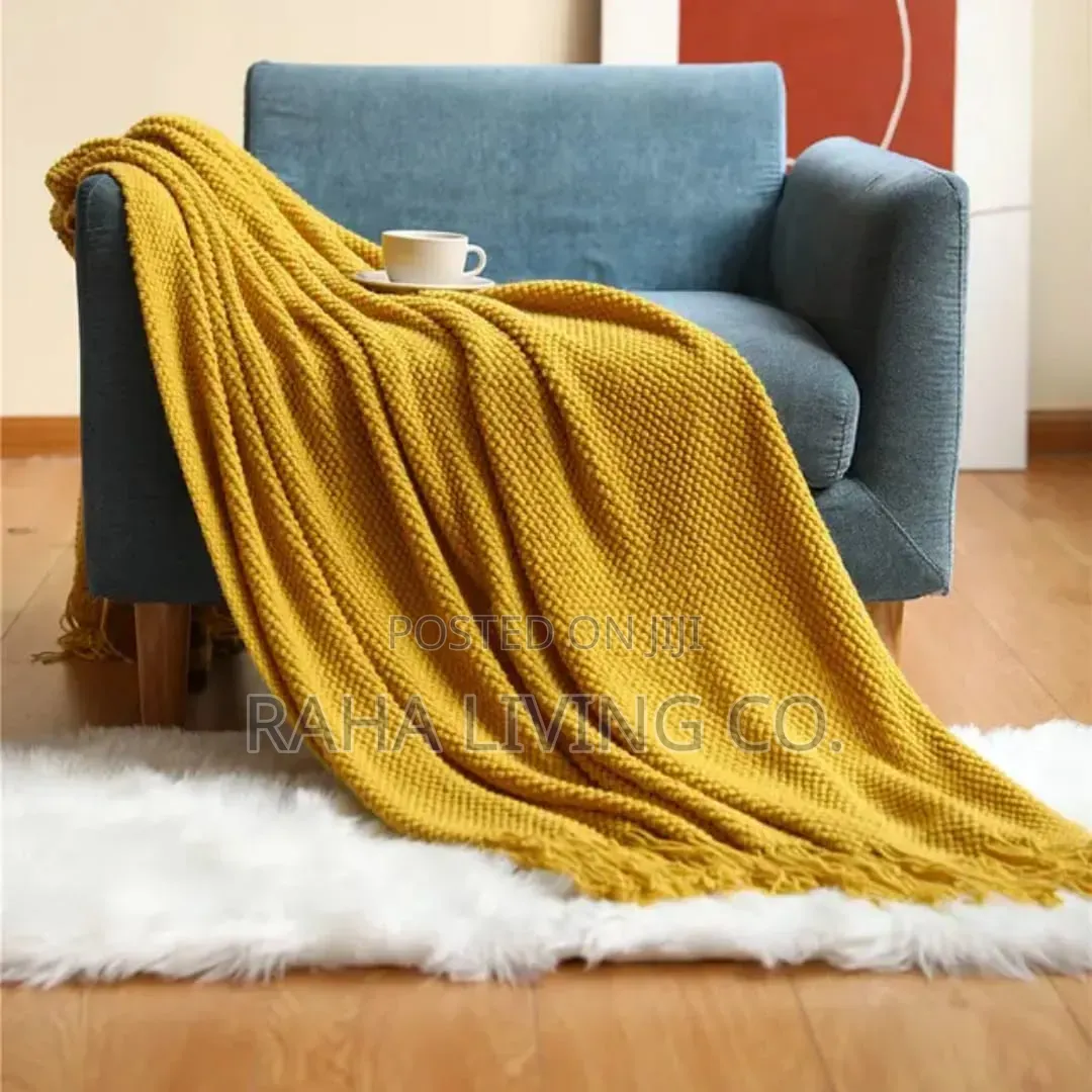 Knitted Tassel Throw Blanket – Acrylic Cashmere | 163x183cm