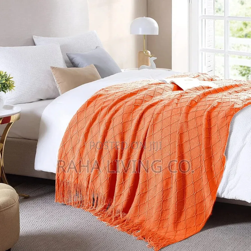 Knitted Tassel Throw Blanket – Acrylic Cashmere | 133x153cm