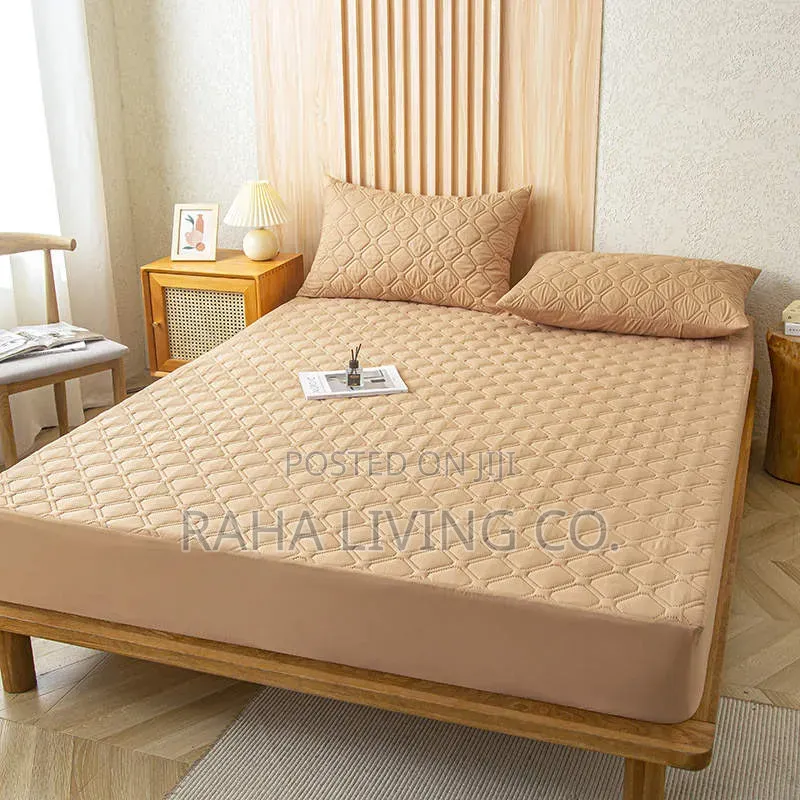 Quilted Waterproof Mattress Protector | 4 by 6