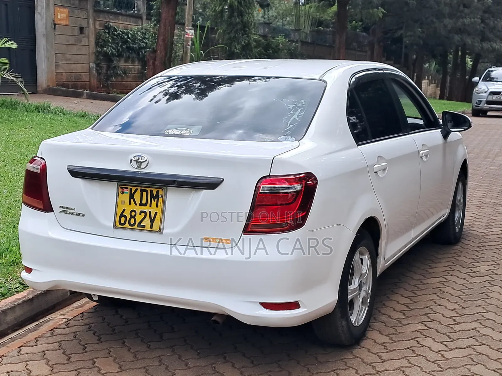 Toyota Axio 1.5 G 2WD 2016 White
