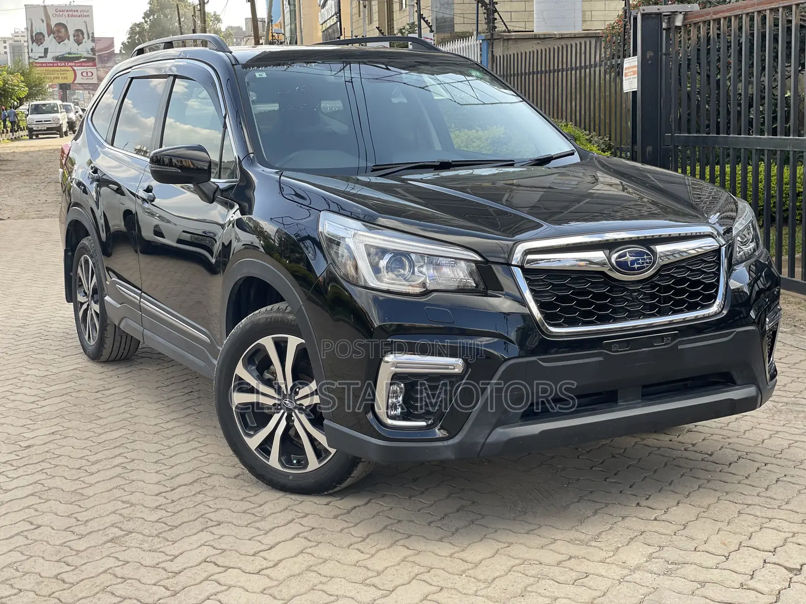 Subaru Forester Premium AWD 2019 Black