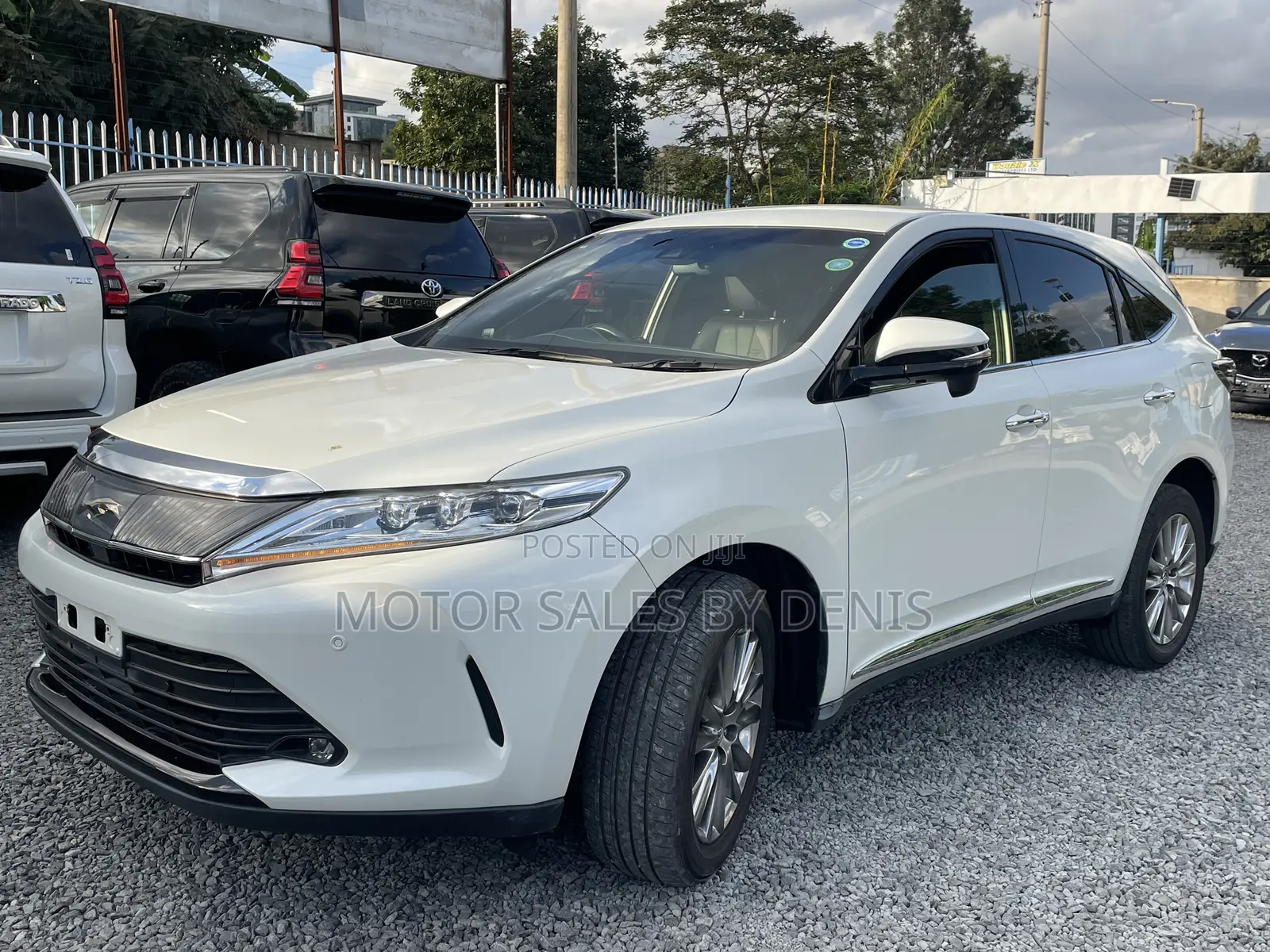 Toyota Harrier 2.0 2019