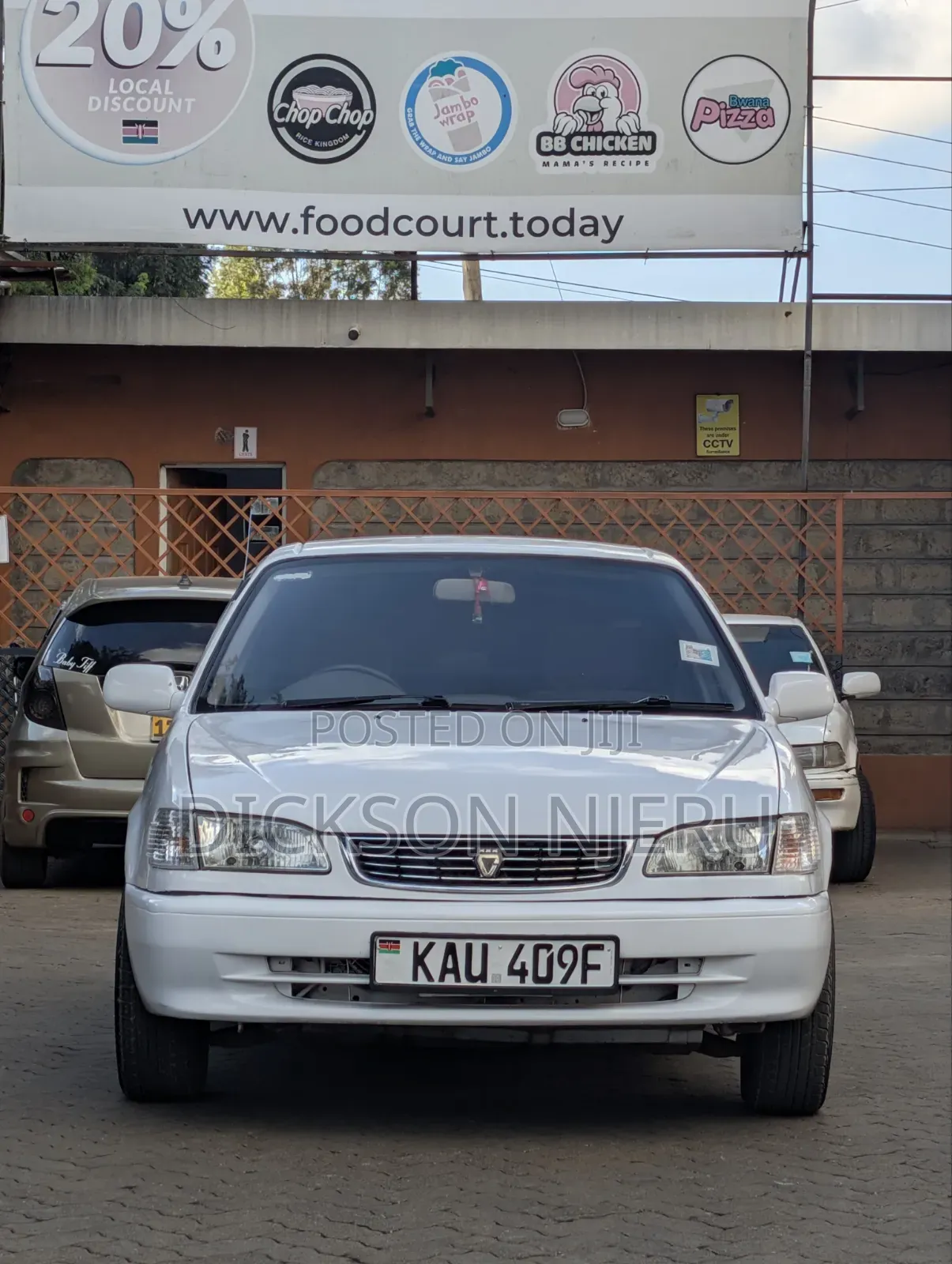 Toyota Corolla 1998 White