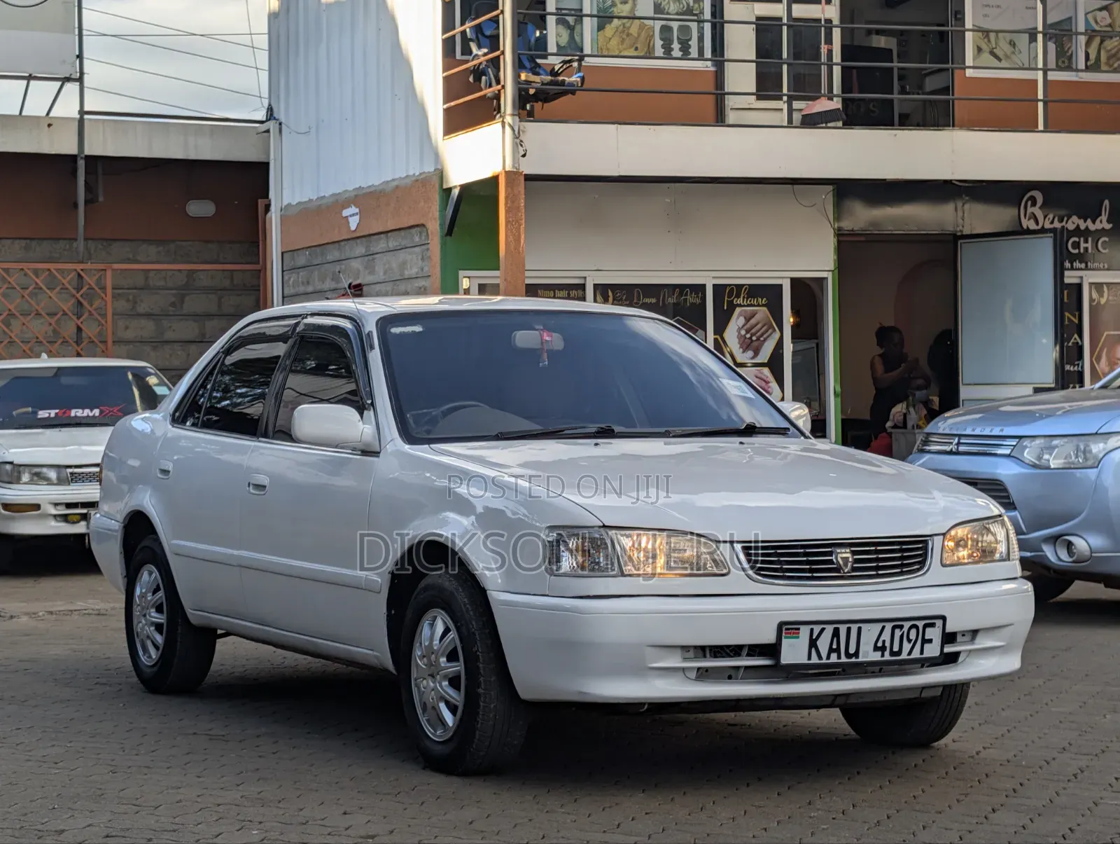 Toyota Corolla 1998 White