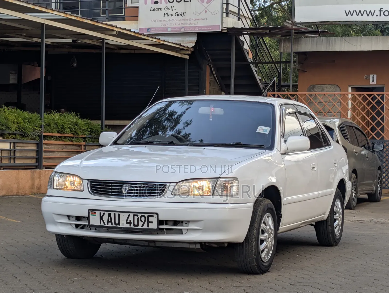 Toyota Corolla 1998 White