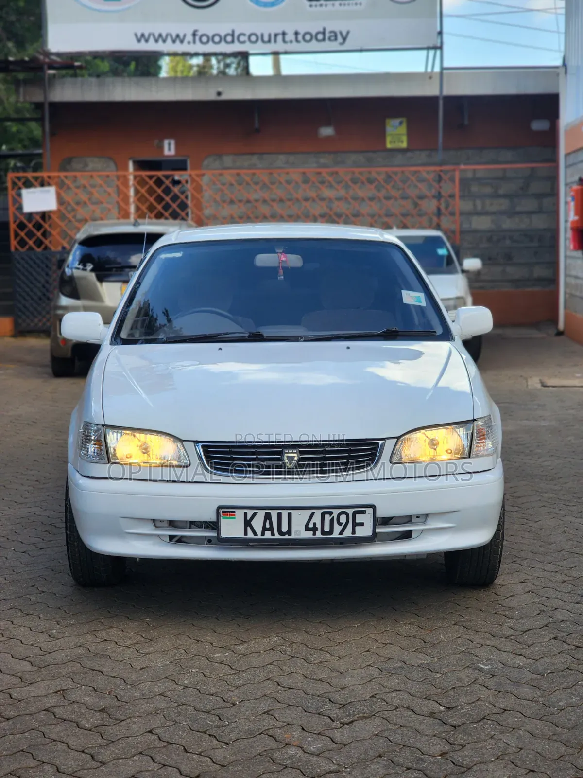 Toyota Corolla 1.6 Sedan 1997 White