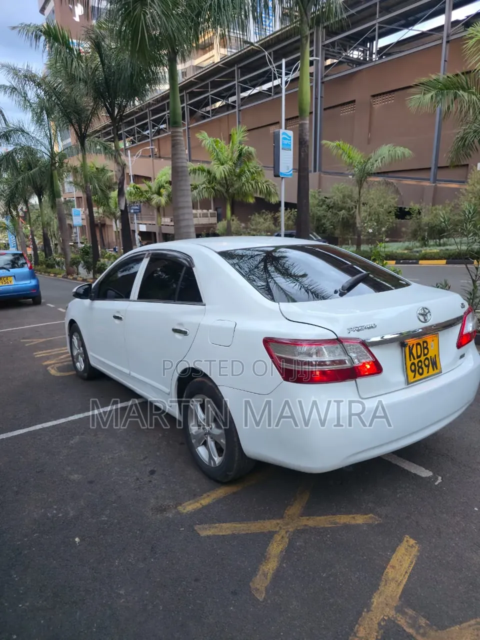 Toyota Premio 2014 White