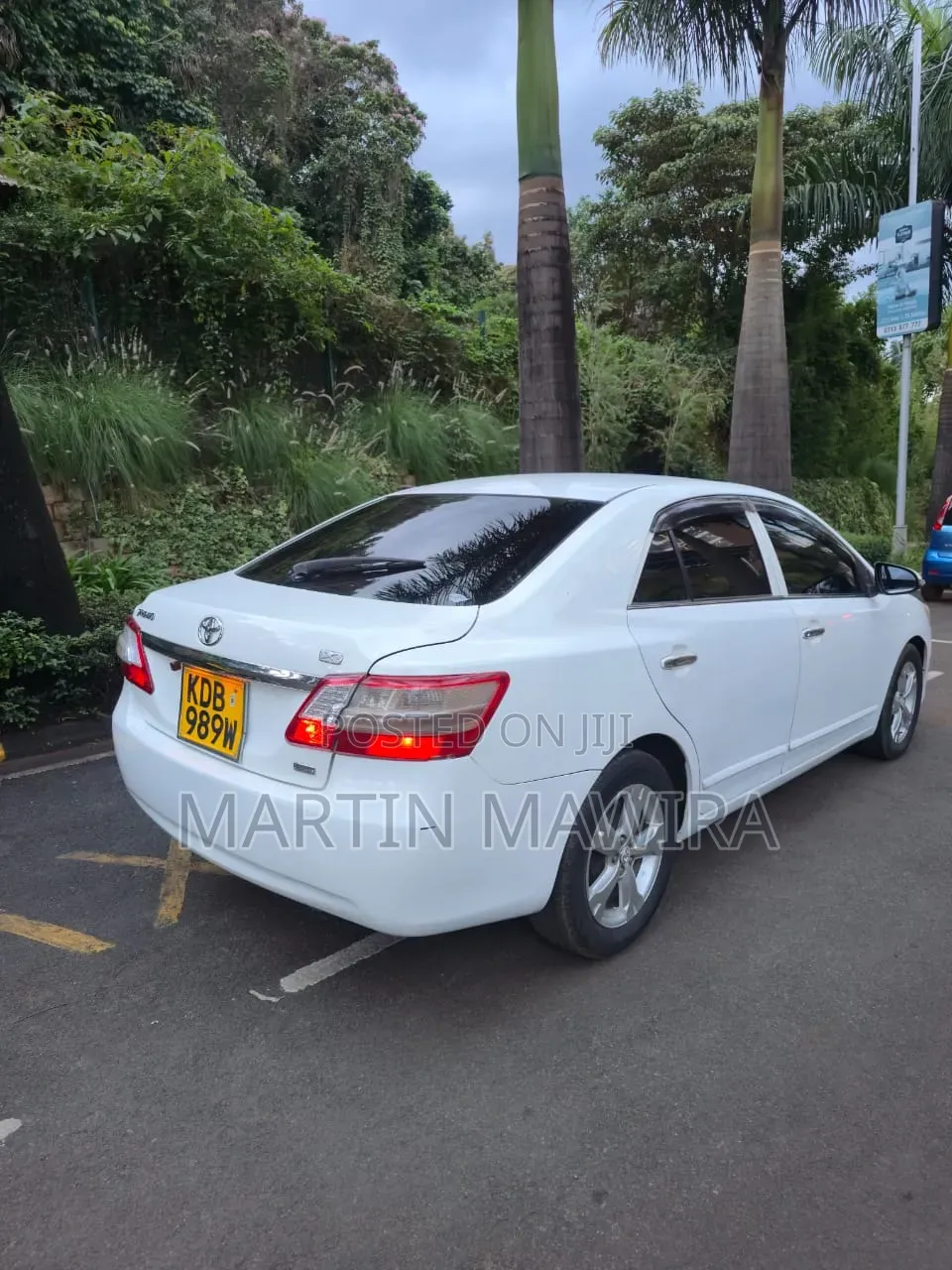 Toyota Premio 2014 White