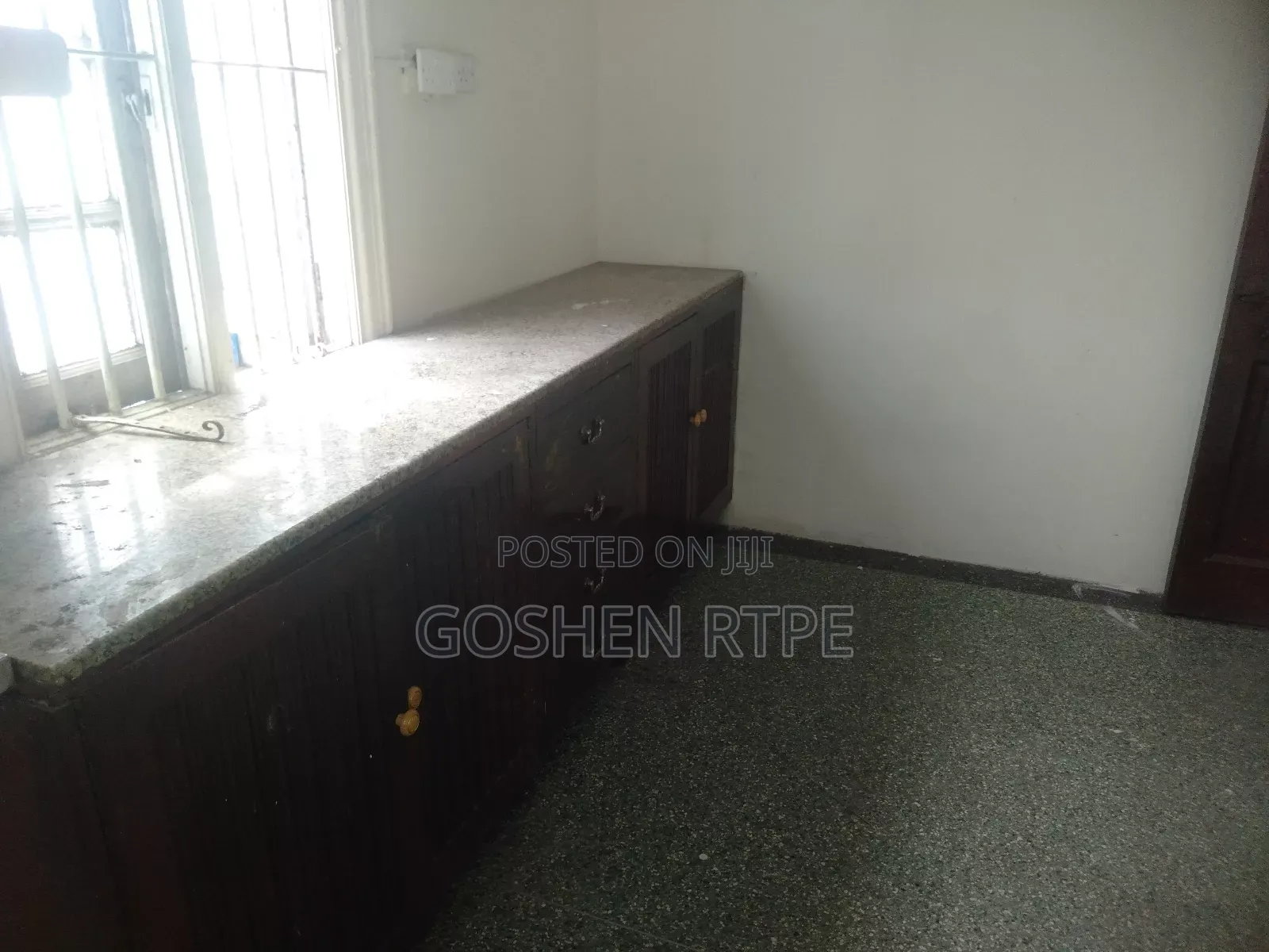 2bdrm Apartment in Mombasa City Centre for rent