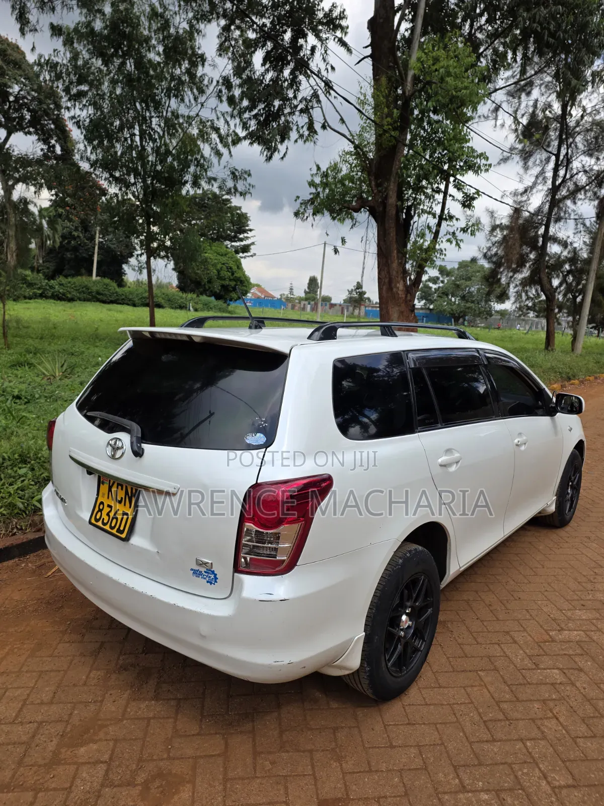 Toyota Corolla Fielder 2011 White