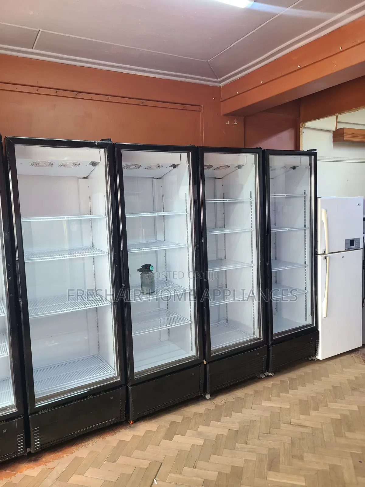 500litres Display Refrigerator/ Mirror Fridge