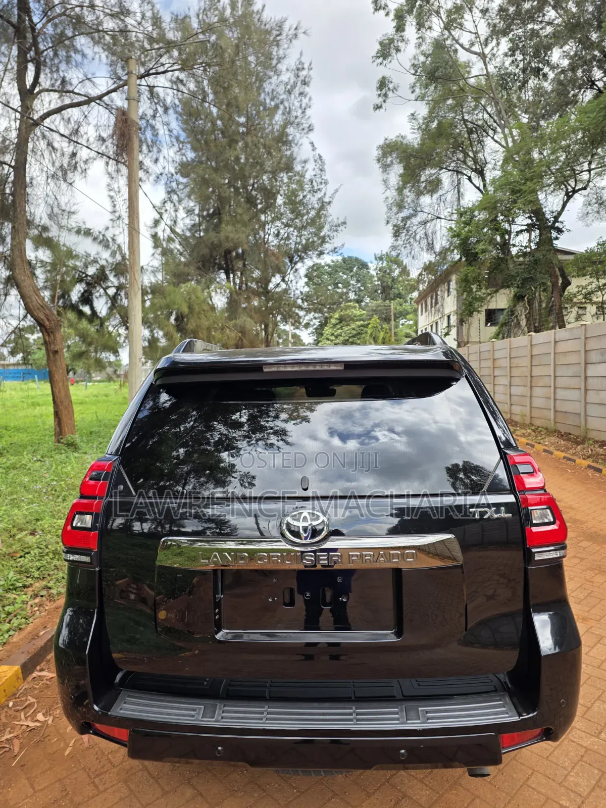 Toyota Land Cruiser Prado 2017 Black