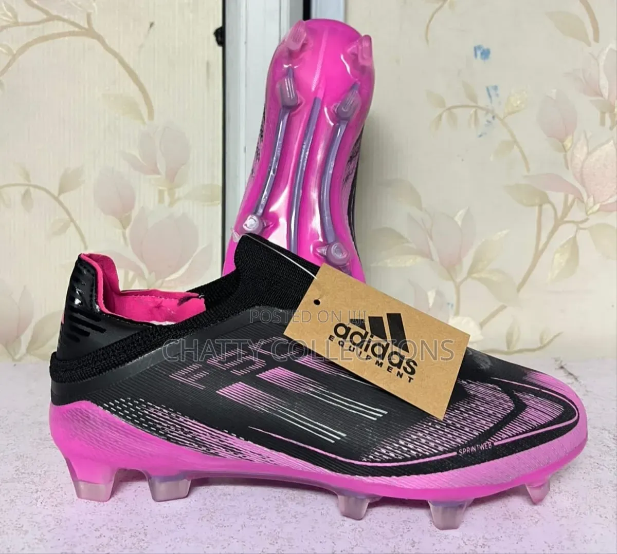Adidas F50 Black and Pink Football Boots
Sizes 37 to 42