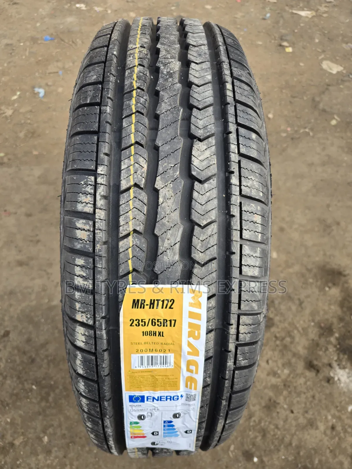 235 /65 R17 Mirage Tires (Highway Terrein)
