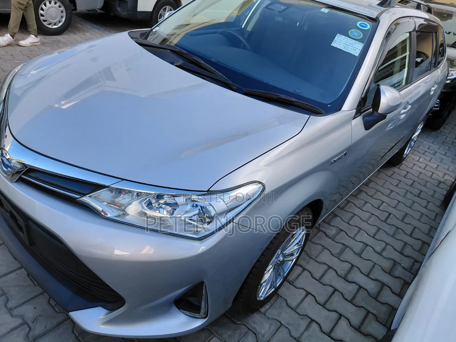 Toyota Corolla Fielder 2019 Silver