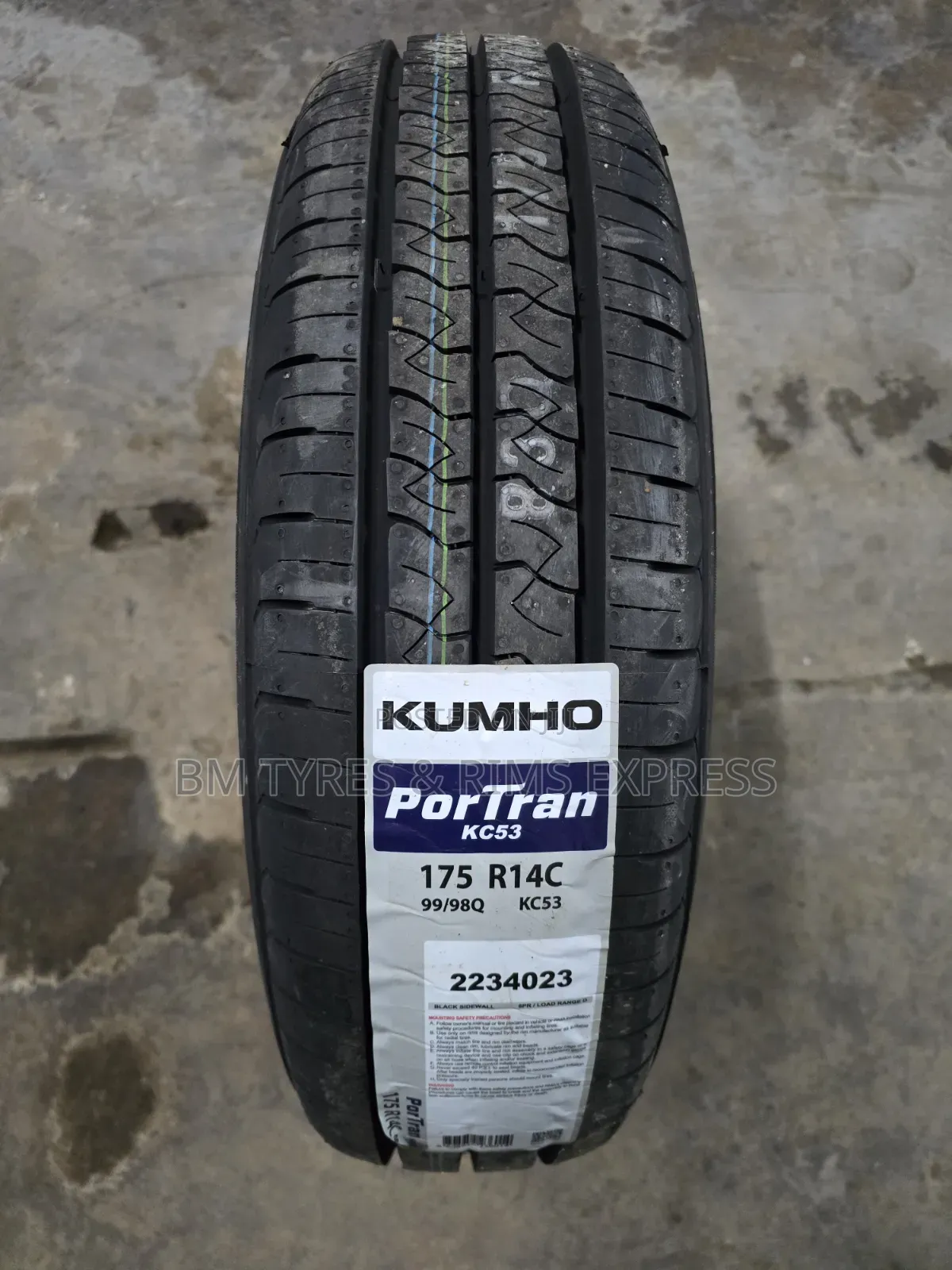 175 R14 Khumo Tires.