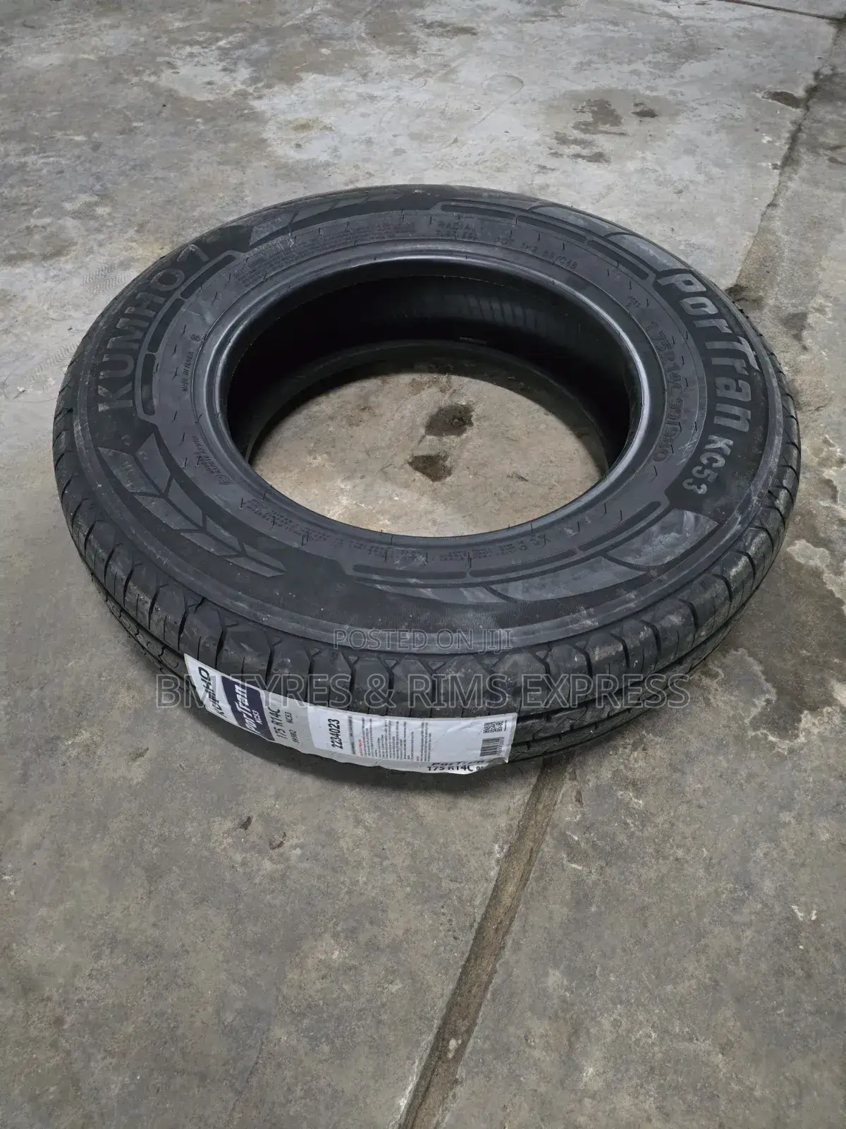 175 R14 Khumo Tires.