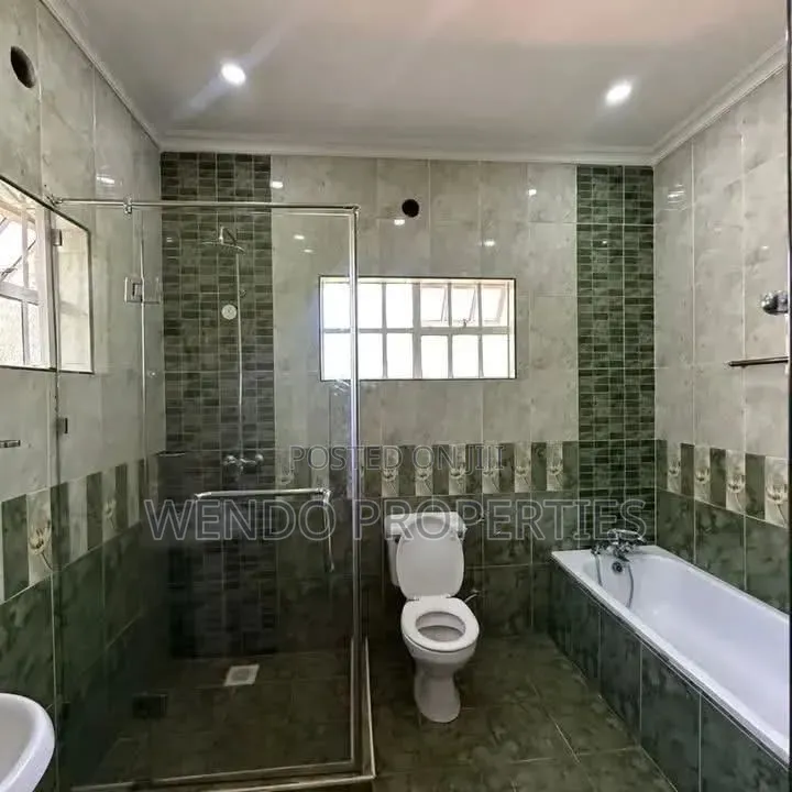 4bdrm Bungalow in Karen C for rent