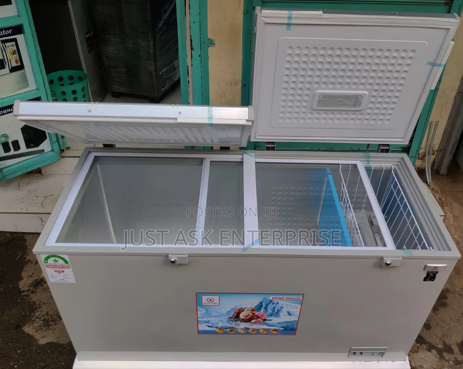 Smartpro Freezer 500g Double Door 450 Litres - Sliding Glass Display
