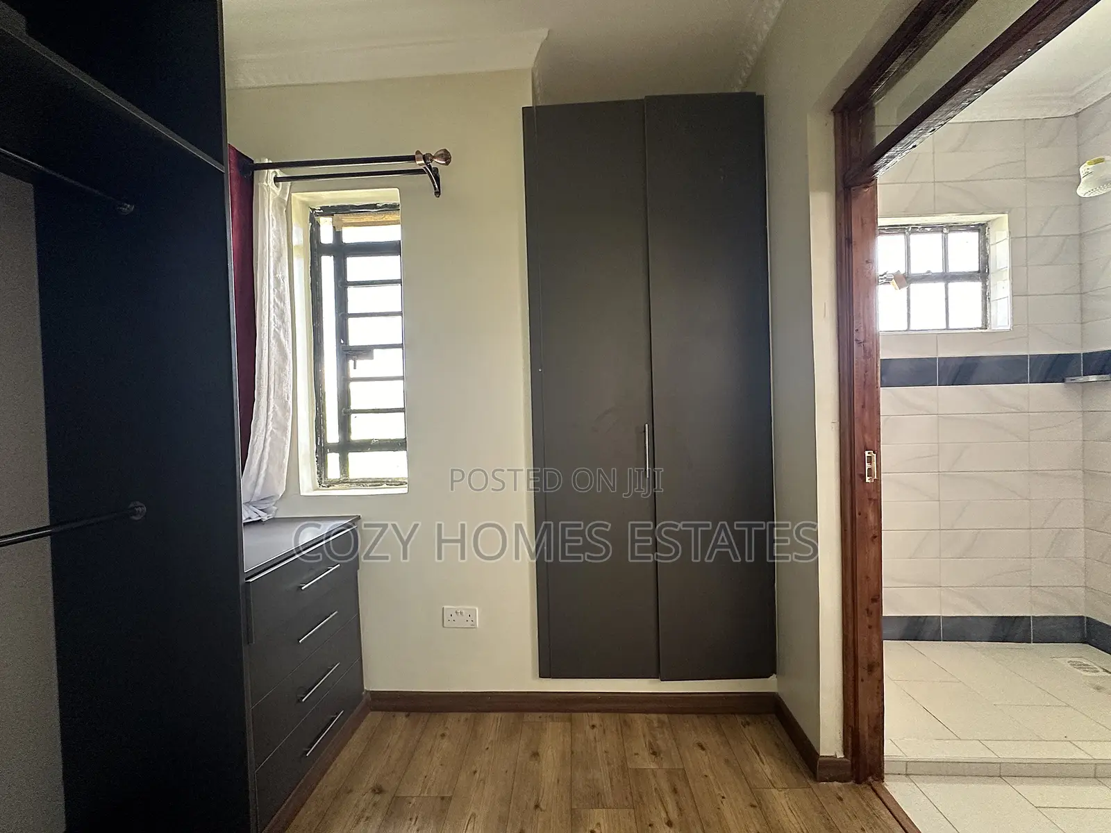 4bdrm Maisonette in Ondiri, Karai for sale