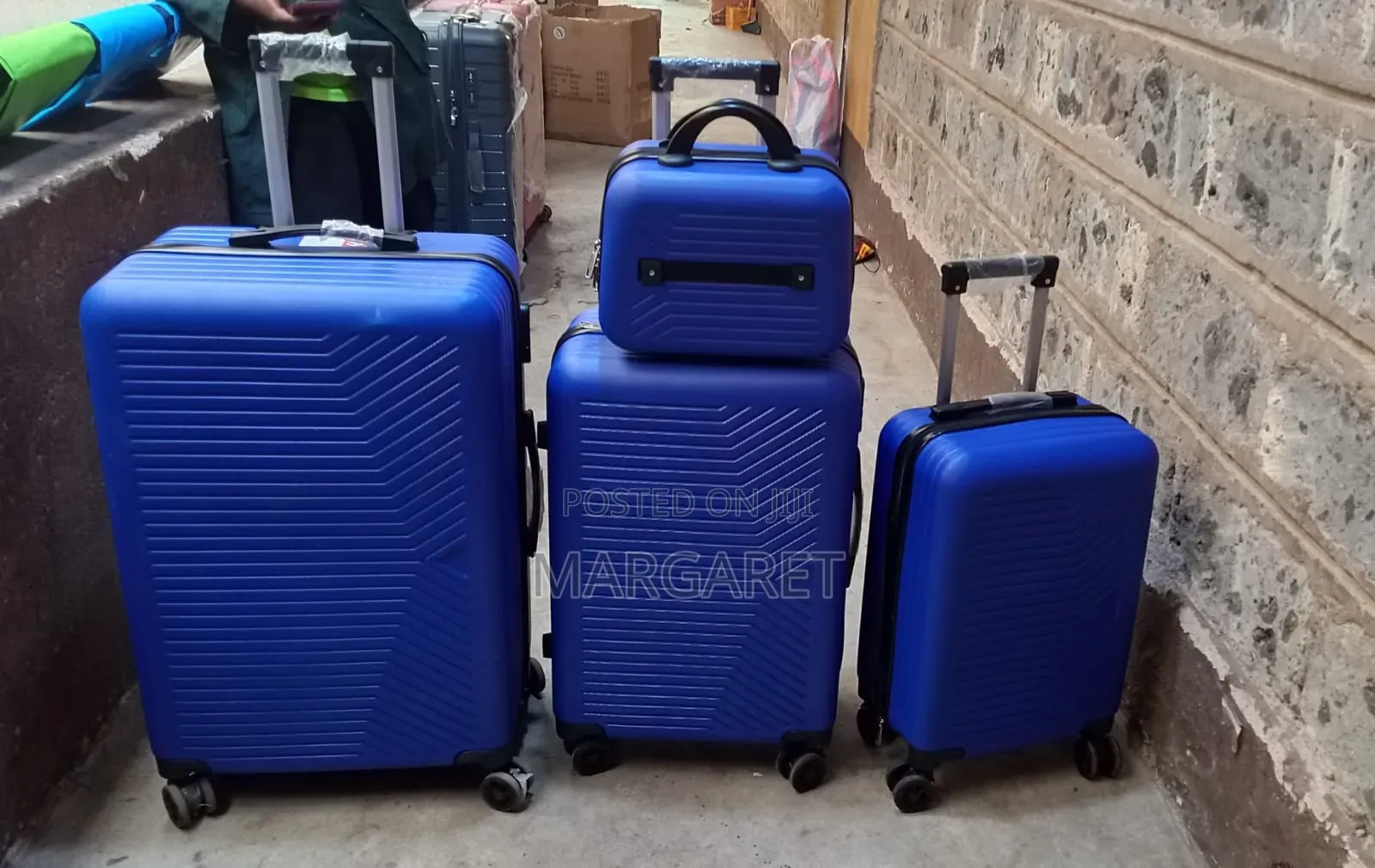 4 in 1 Silicone Suitcase