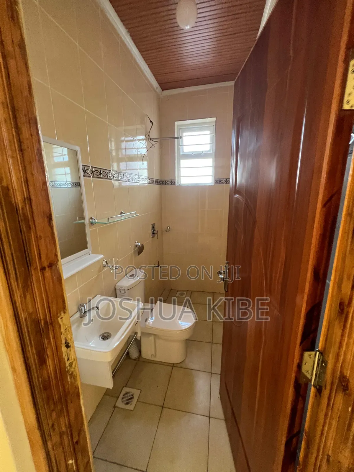 3bdrm Mansion in Membley Estate for rent