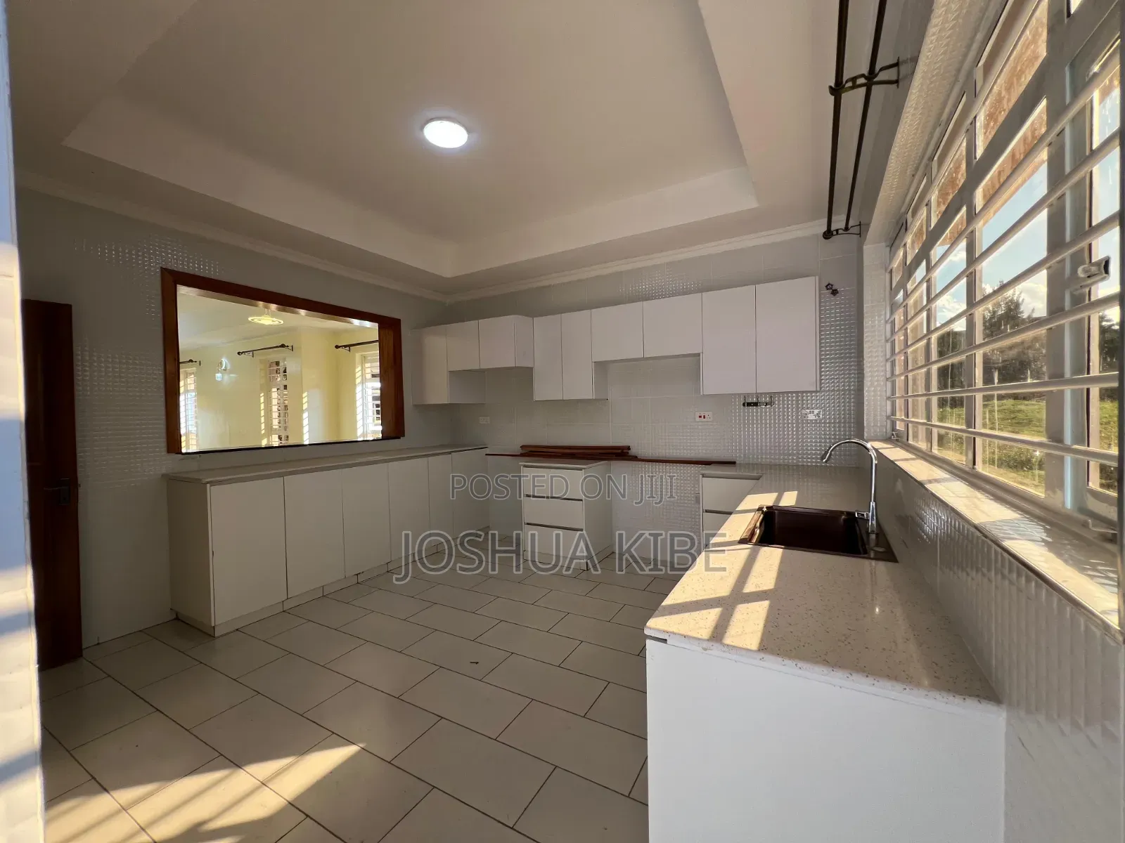3bdrm Mansion in Membley Estate for rent