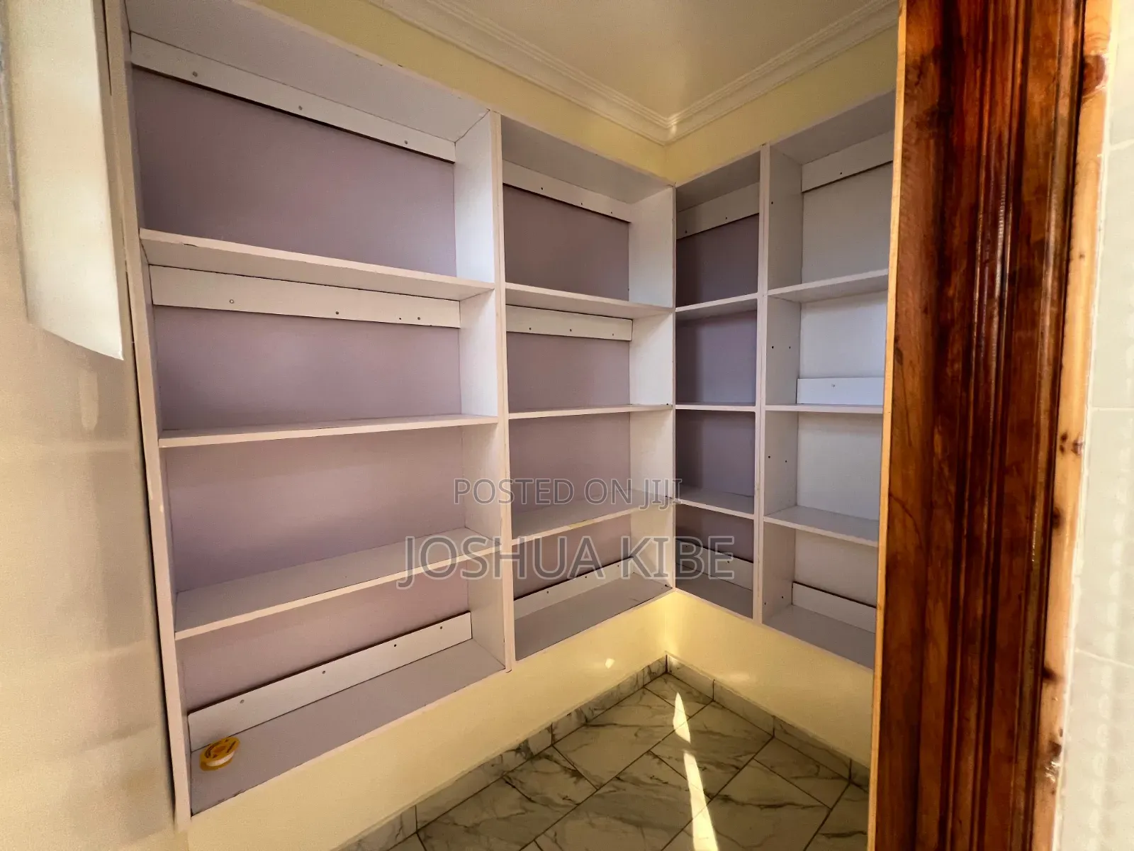 3bdrm Mansion in Membley Estate for rent