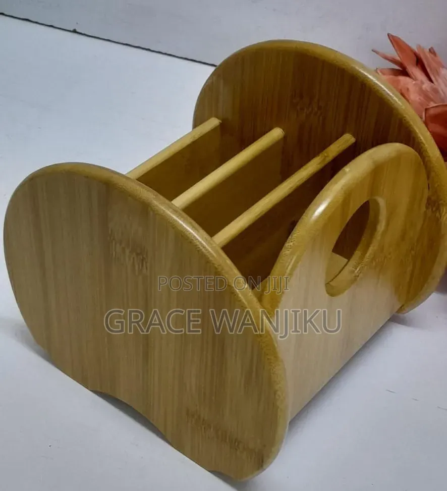 Classic and Elegant Desktop Organizer