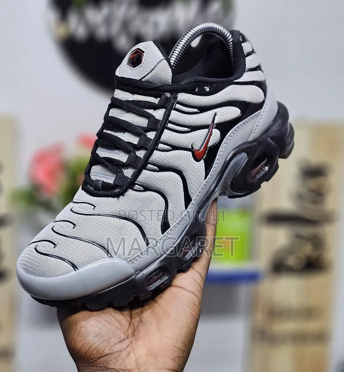 Tn Sneakers