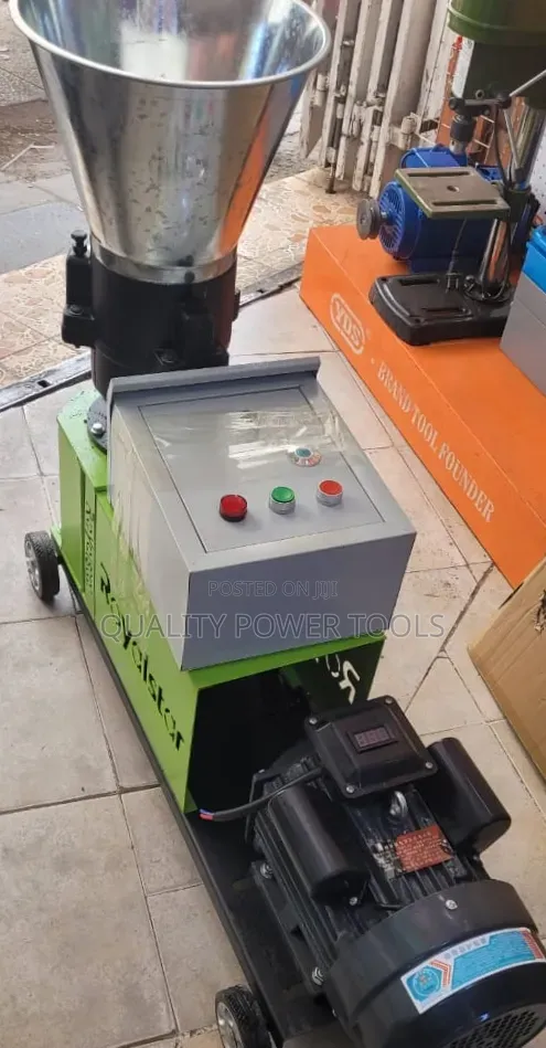 Pelletizer Machine 7.5hp Automatic Pellet Mill 300kg/Hr Heavy