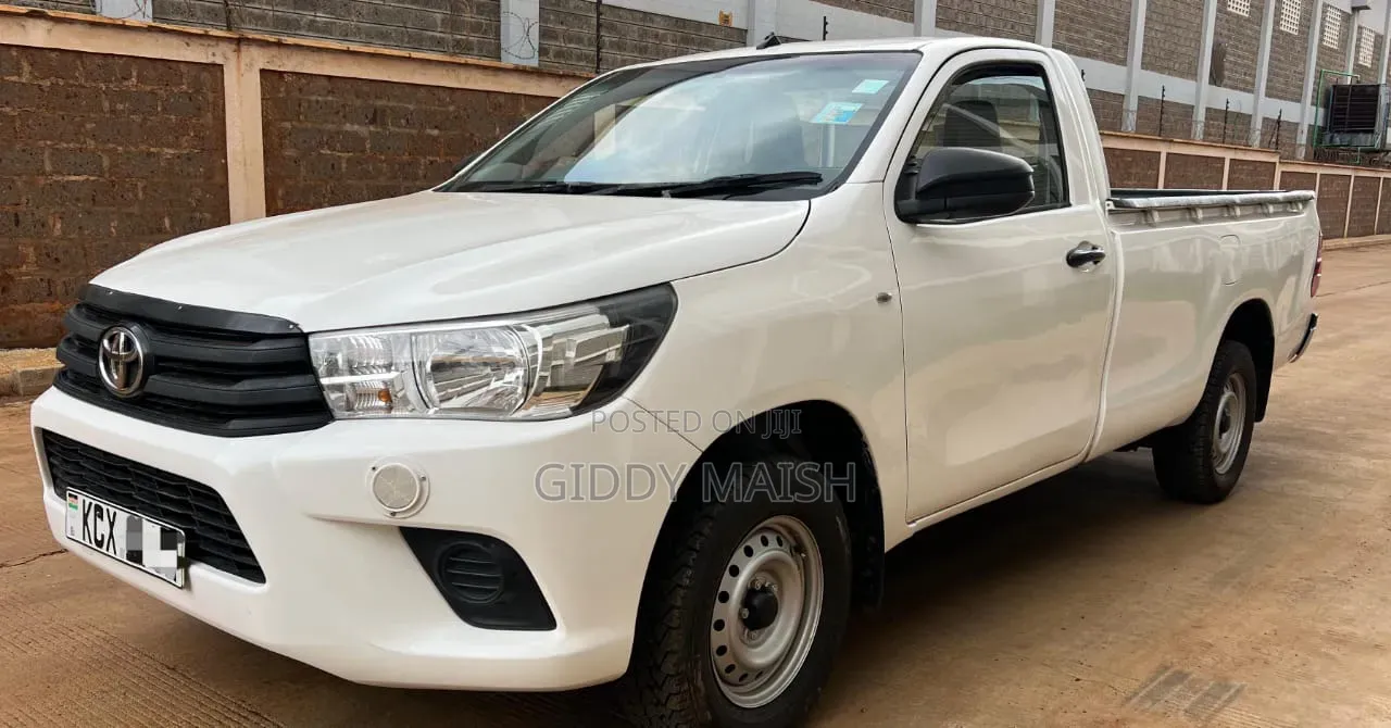 Toyota Hilux Revo Single Cab Deisel 2.4 RWD 2018 White