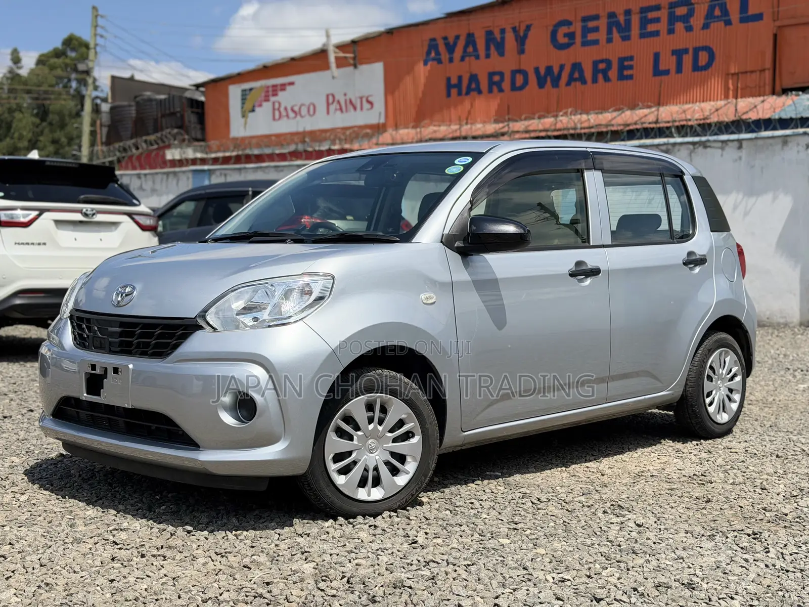 Toyota Passo 1.0 FWD 2018 Silver