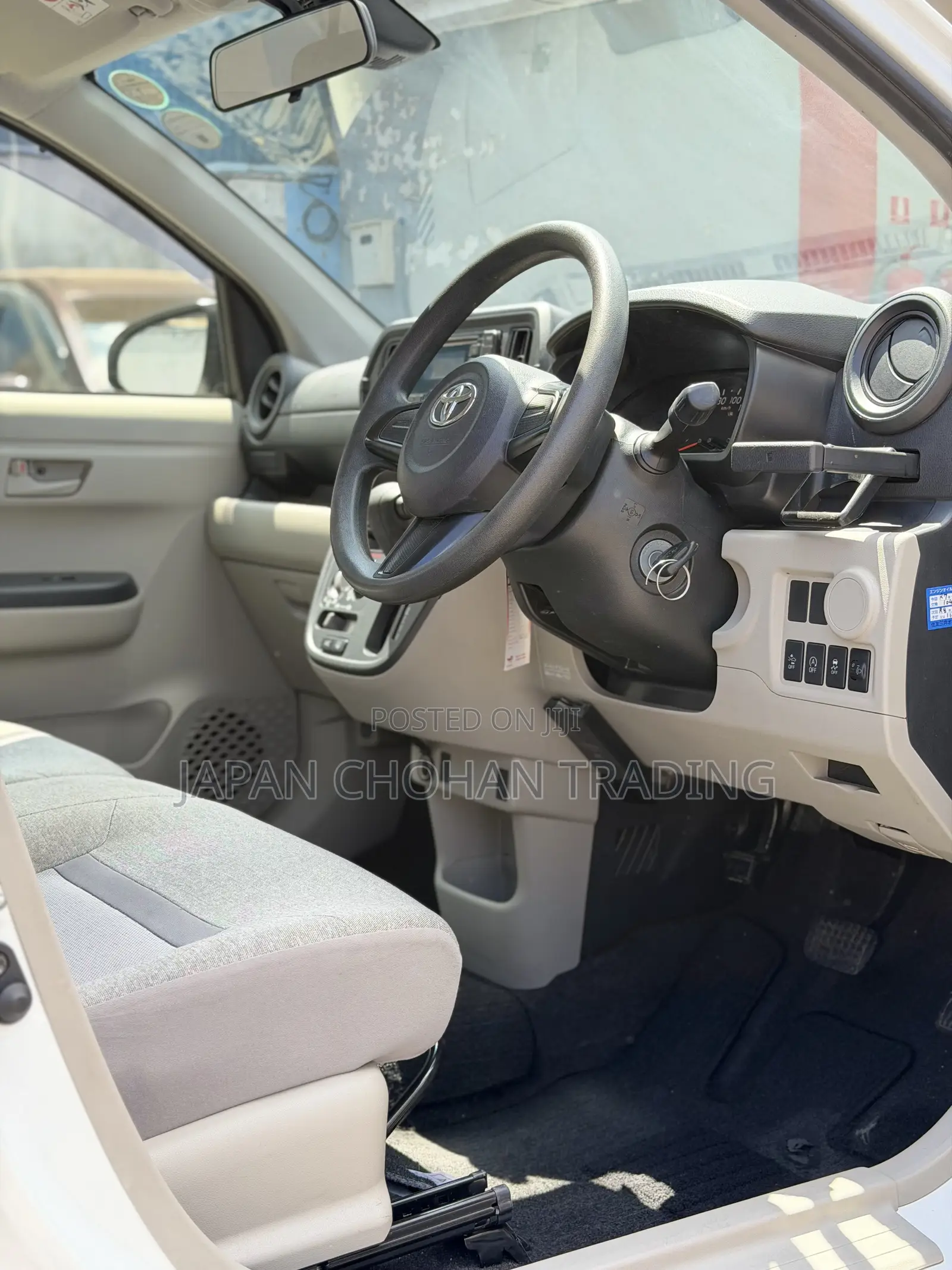 Toyota Passo 1.0 FWD 2018 White