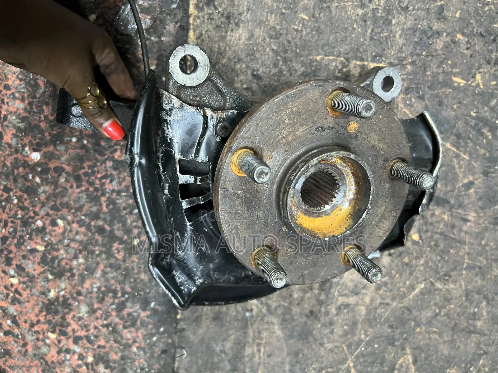 Front Hub for Noah Voxy