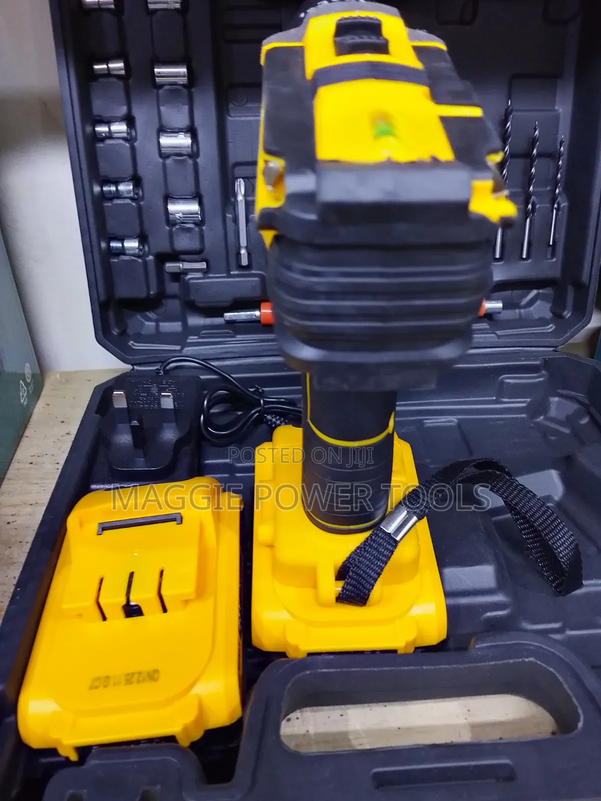 Well Performing and Professional Dewalt Cordless Drill/Reliable Drill