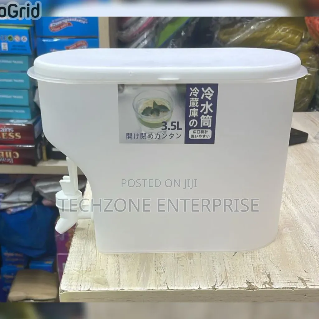 *3 Litres Large Capacity Juice / Beverage Dispenser,*
