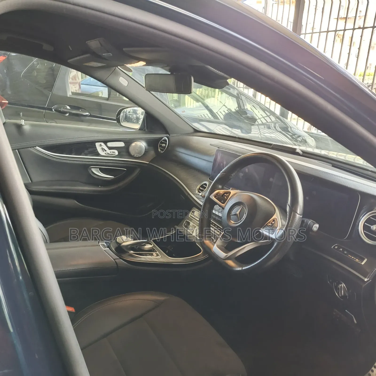 Mercedes-Benz E250 2019 Blue
