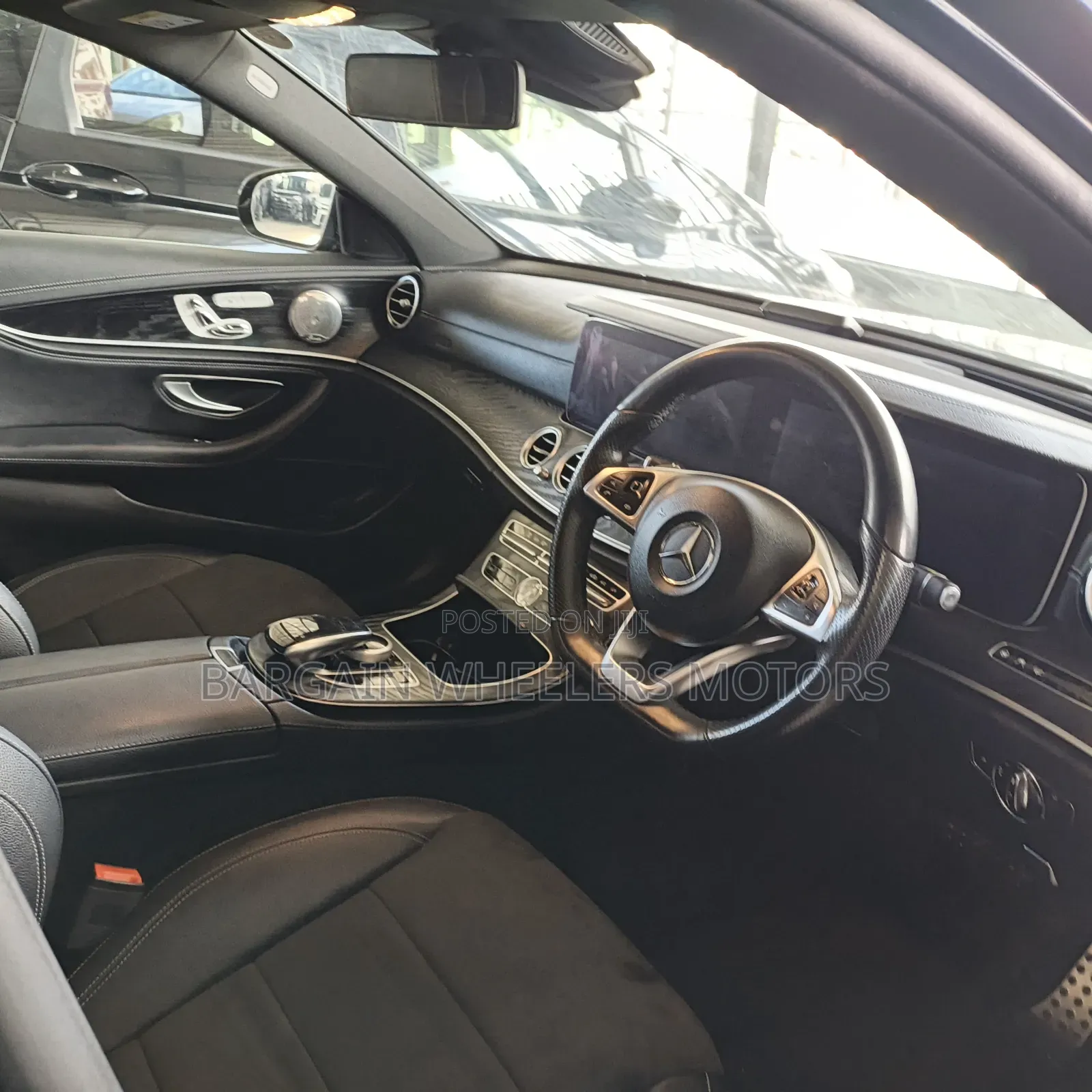 Mercedes-Benz E250 2019 Blue