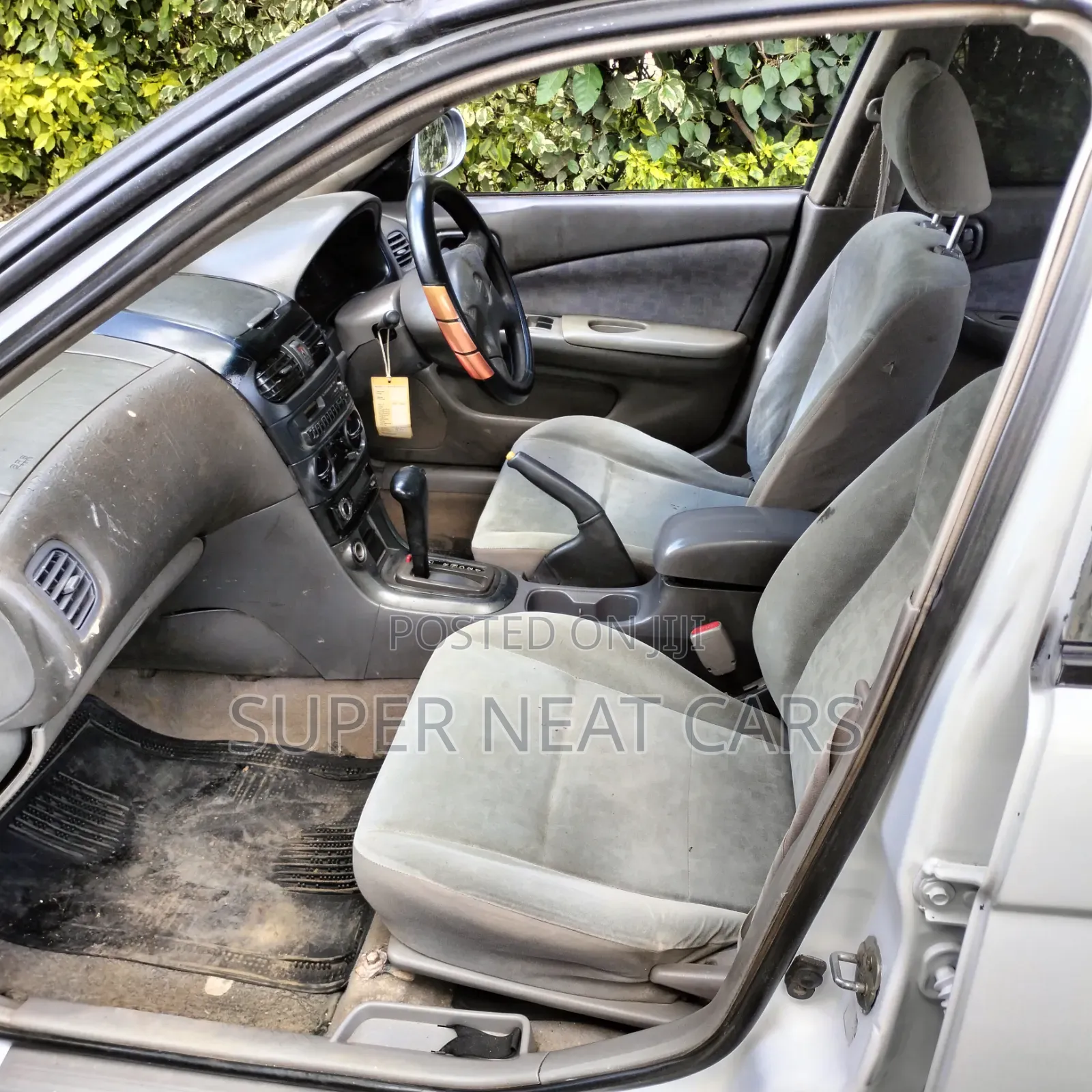 Nissan FB15 2000 White