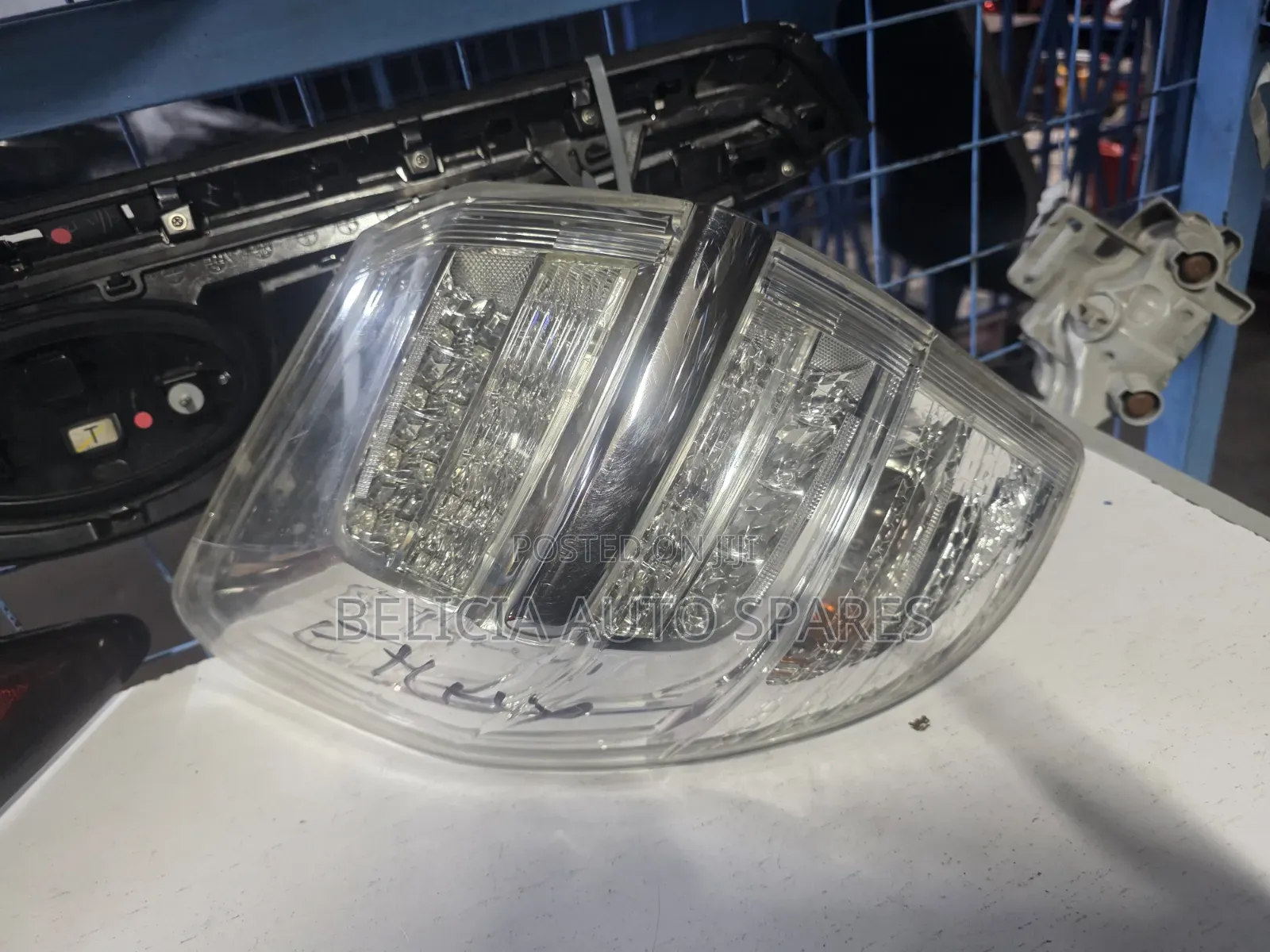 Vanguard 2015 Clear Taillight