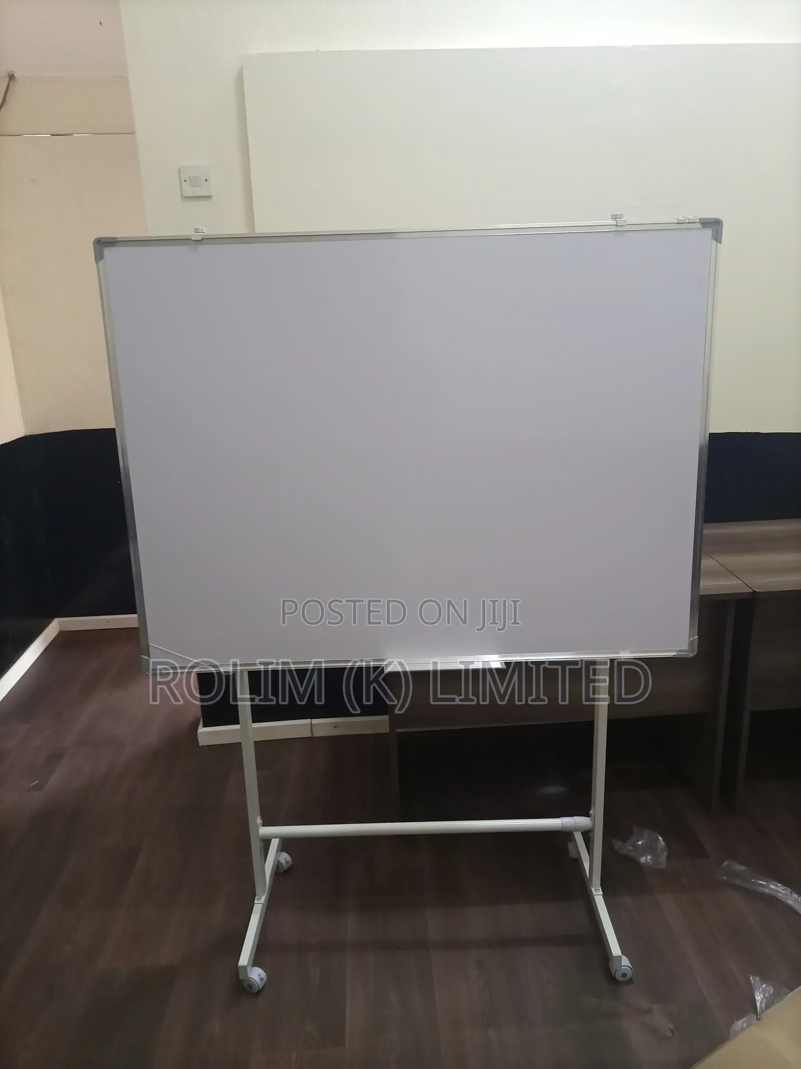 Portable Whiteboard 6ft X 4ft – The Perfect Presentation Solution!
