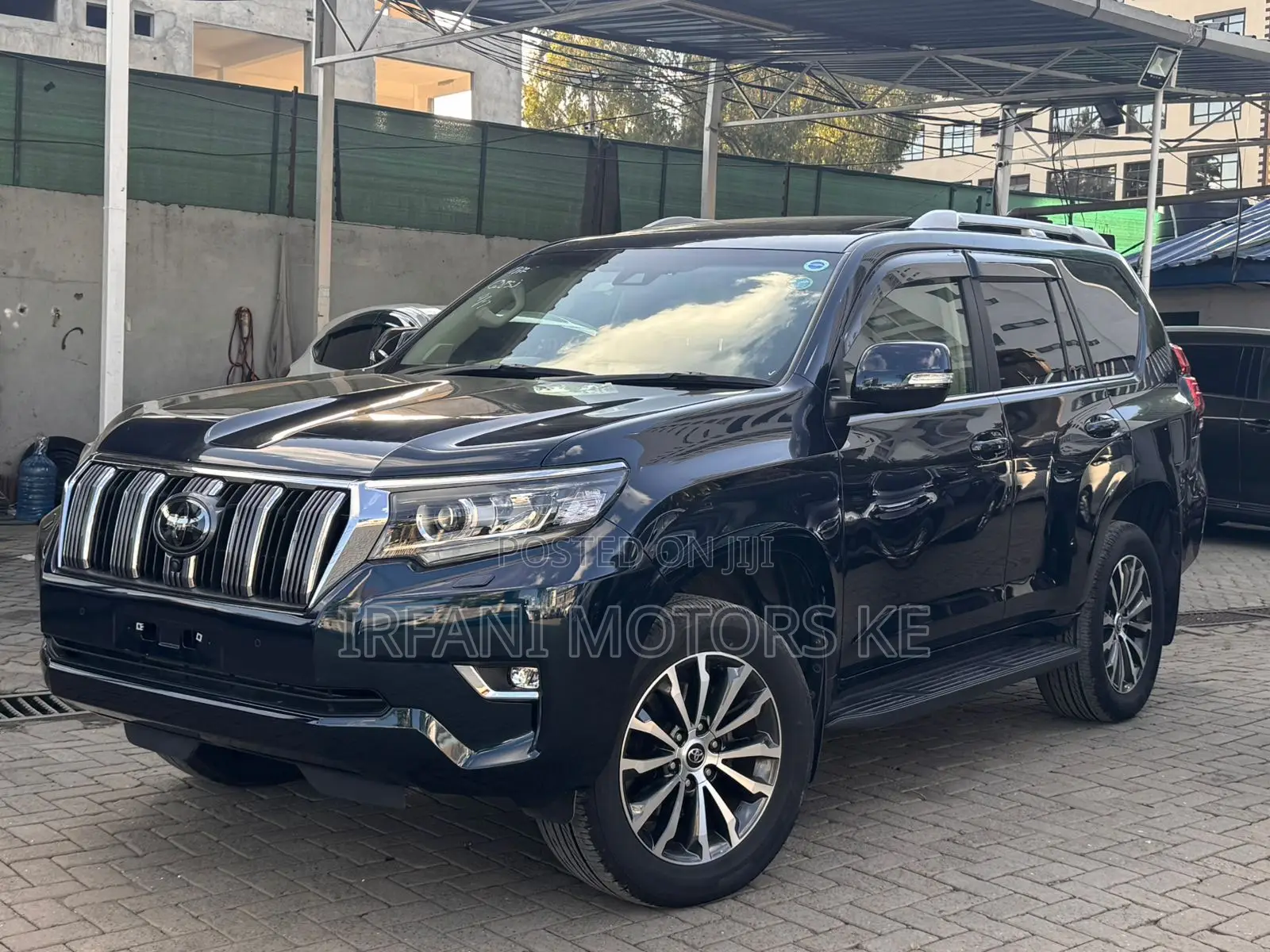 Toyota Land Cruiser Prado 2.8 2019 Matt Black
